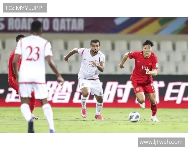 足球队员如何面对球星缺席时的心态调整与团队协作挑战